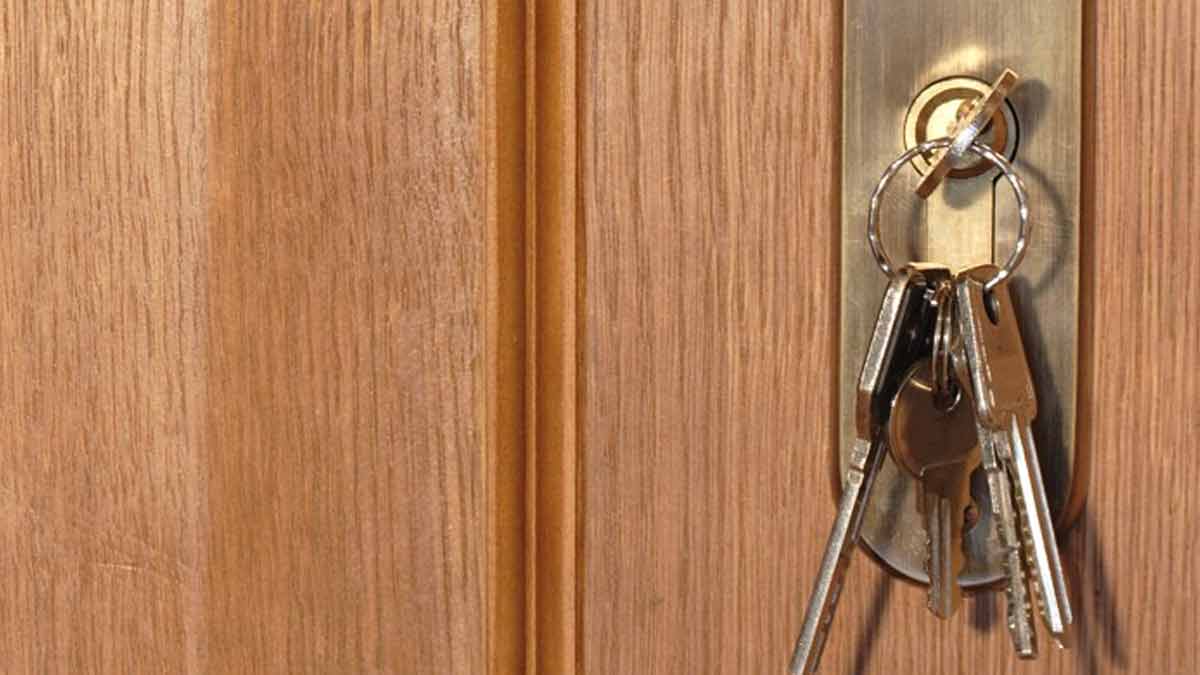 Haustür abschließen