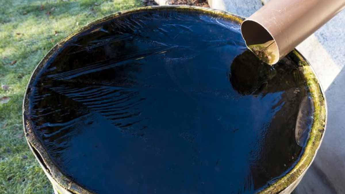 „Genialer Trick schützt die Regentonne vor Frostschäden“